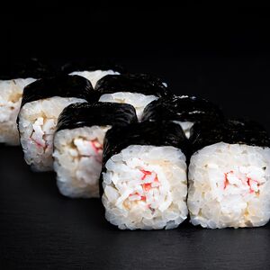 Ролл с острым крабом