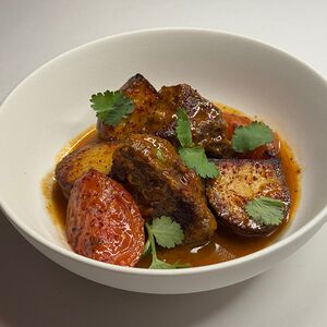 Жаркое из говяжьих щечек 