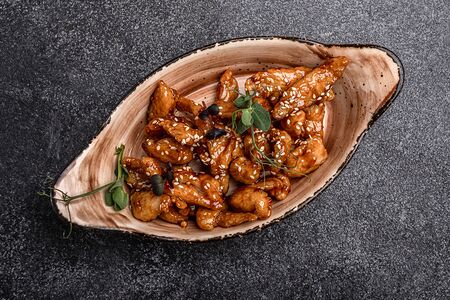 Курица в карамели