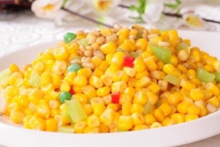 Сладкая кукуруза с кедровыми орешками