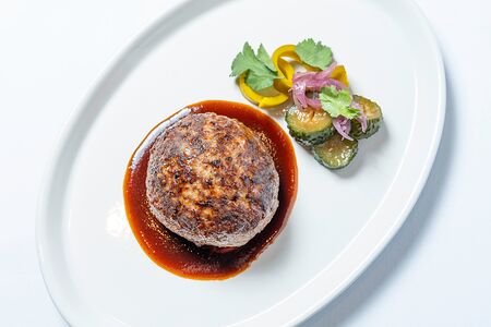 Котлета из мраморной говядины