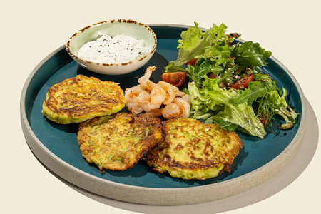 Оладьи кабачковые с креветками