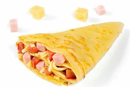 Блин с ветчиной и сыром