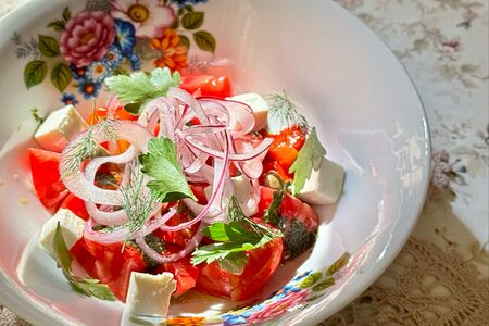 Бакинские томаты с брынзой