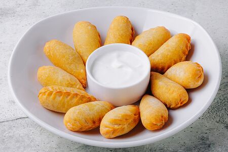 Жареные курзе с картошкой и сметаной