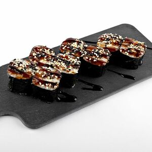 Ролл с угрём