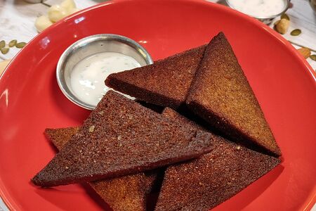 Гренки чесночные