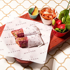 Детская шаурма в красном лаваше с курицей