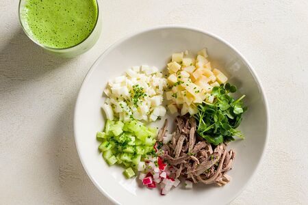 Окрошка мацони-шпинат