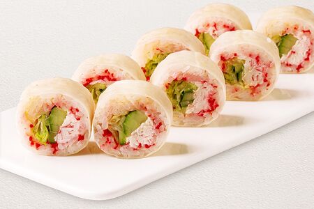 Спринг-ролл с крабом