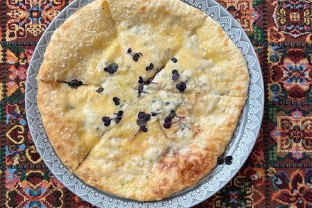 Хачапури 4 сыра 