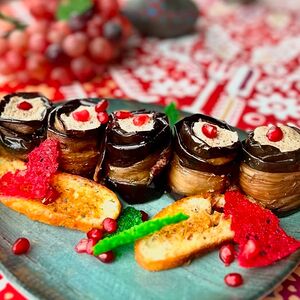 Баклажаны с грецким орехом