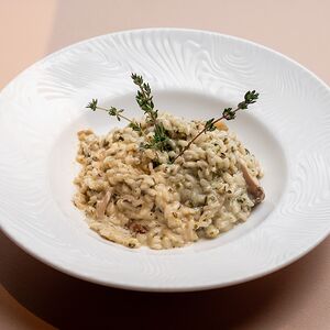 Ризотто с белыми грибами и шпинатом