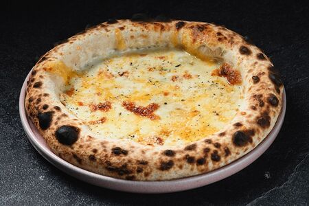 Пицца Четыре Сыра