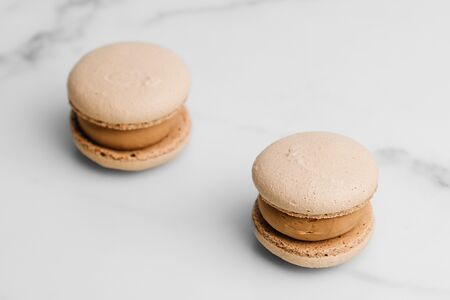 Макарон Сникерс