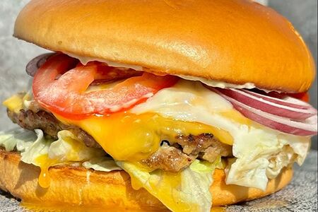 Бургер с яйцом