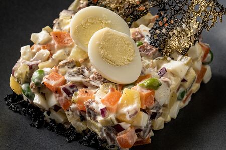 Оливье с говядиной