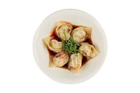 Вонтоны в пряном соусе с креветками (180 гр)