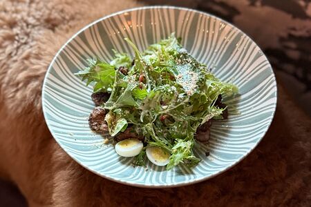 Салат с куриной печенью