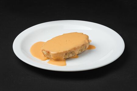 Тефтели из рыбы в томатно-сливочном соусе 