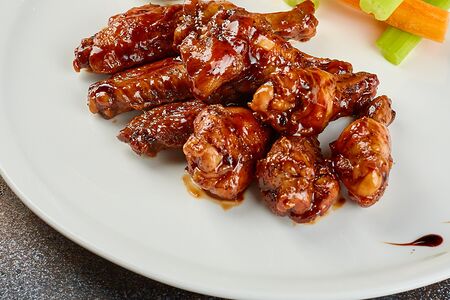 Крылья в соусе Свит Чили 