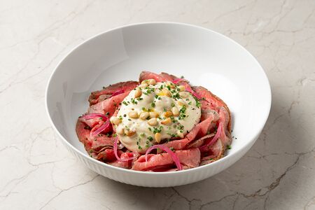 Ростбиф с муссом из белых грибов