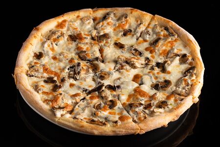 Пицца Грибная