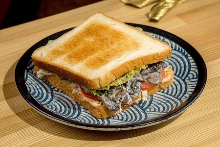 Сэндвич с грибами