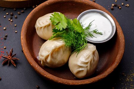 Манты с бараниной