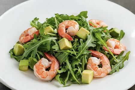 Руккола с креветками