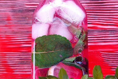 Лимонад Гранат-смородина