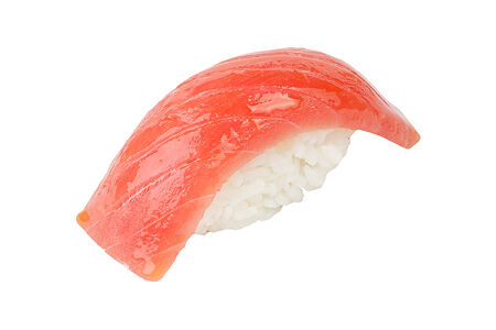 Суши с тунцом