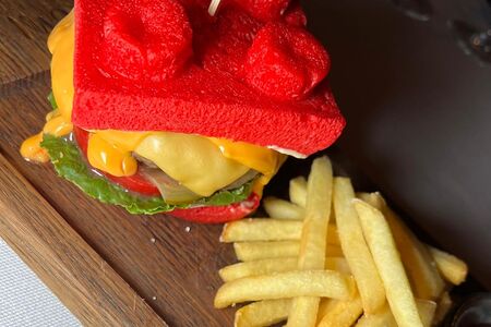 Бургер Лего с котлетой из говядины