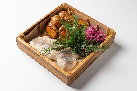 Деревенские солёные грузди