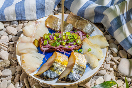 Рыбное ассорти (холодного копчения)