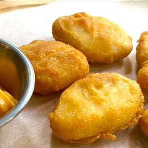 Наггетсы куриные с соусом