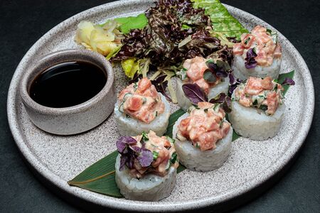 С тартаром из тунца