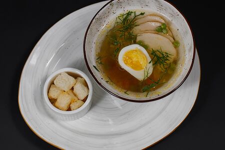 Куриный суп с лапшой