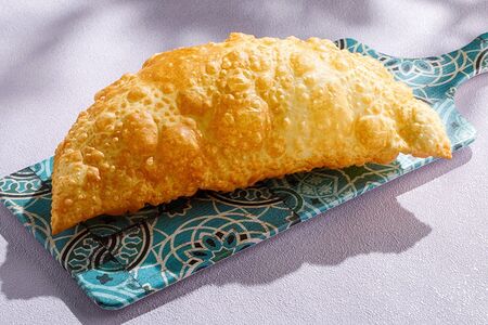 Чебурек с сыром