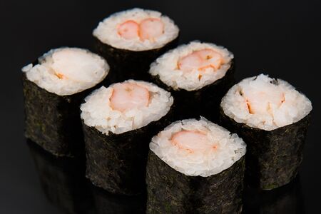 Классический ролл со снежным крабом