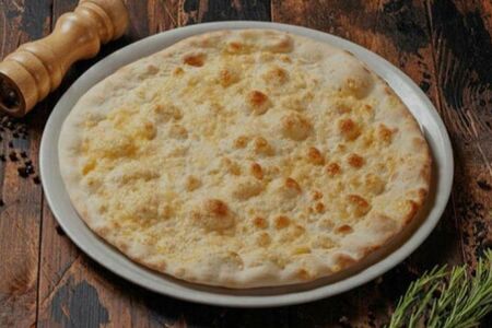 Фокачча с сыром моцарелла