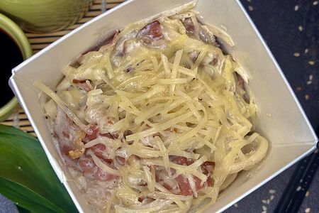 Вок Сливочный с беконом