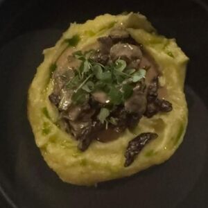 Бефстроганов с картофельным пюре