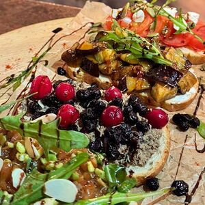 Ассорти из брускетт 4шт