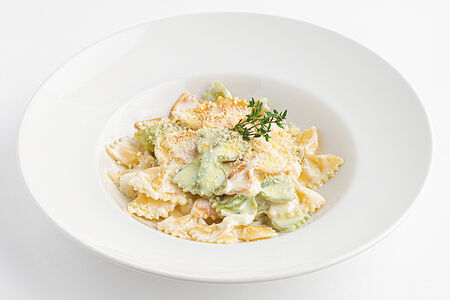 Паста Разноцветные бабочки