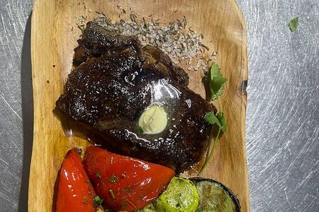 Стейк Нью-Йорк 