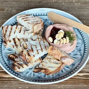 Паштет из печени цыплёнка с вишней и фундуком