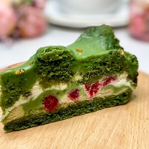Торт Фисташковый с малиной Легенда!