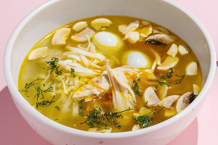 Куриный суп-лапша