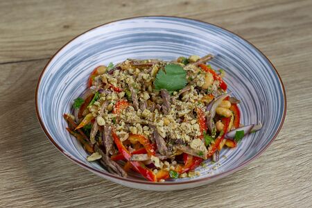 Салат Тбилиси